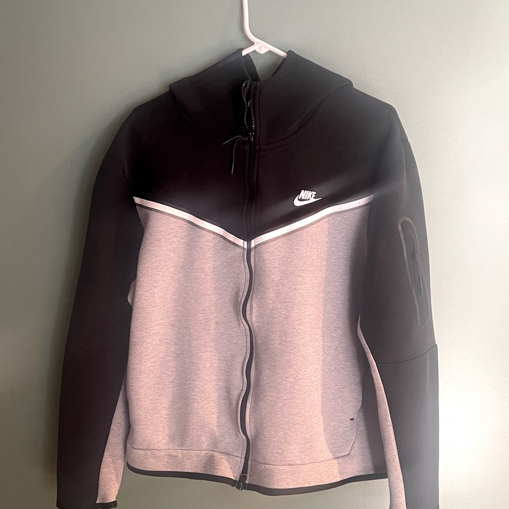 Nike Sportswear Tech Fleece Hoodie  Jacket Black Gray Size XL CU4489-016